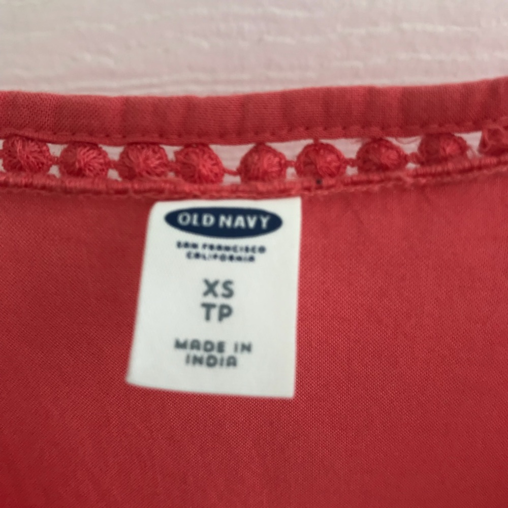 Blouse - Picture 2 of 4